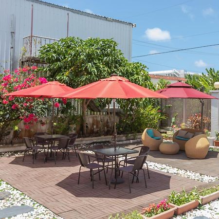 Oasis Boutique House 호텔 사이판 외부 사진