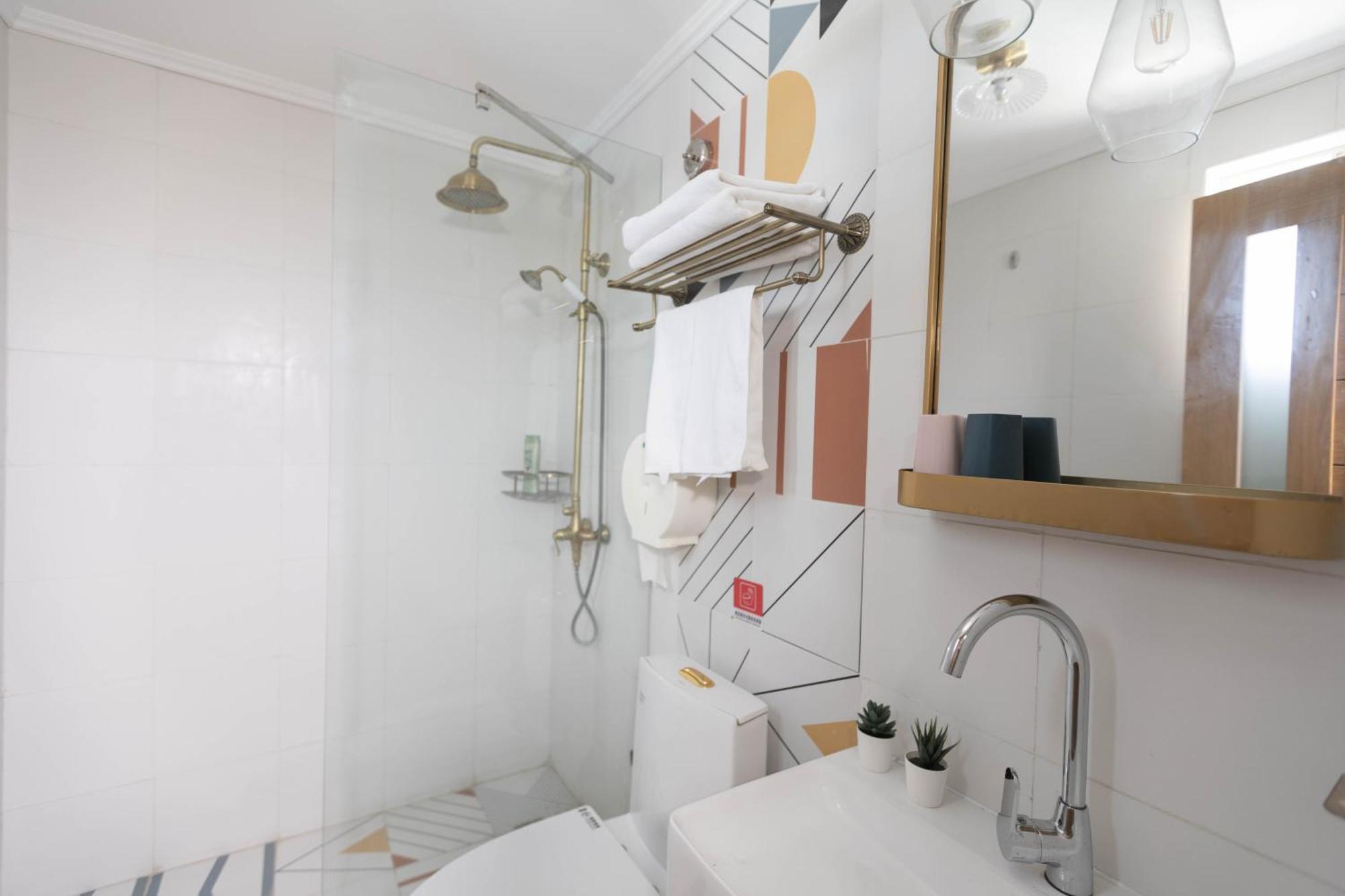 Oasis Boutique House 호텔 사이판 외부 사진